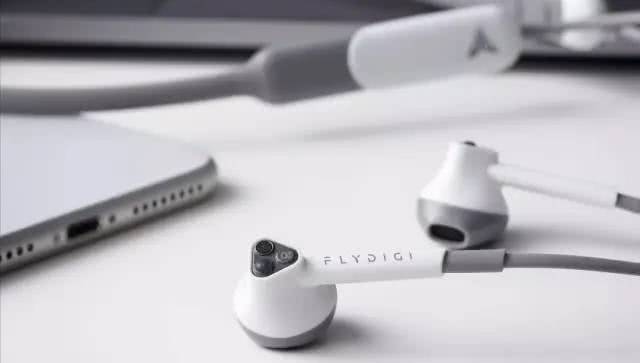 在飛智編輯部當(dāng)編輯是一種怎樣的體驗